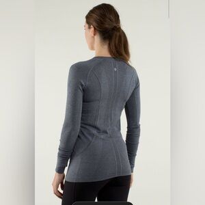 Lululemon Long Sleeve size 6